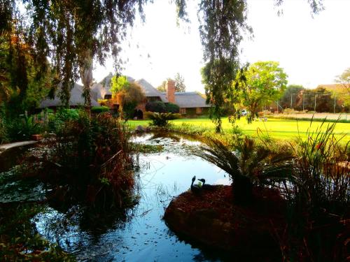 African Footprints Lodge - image 2