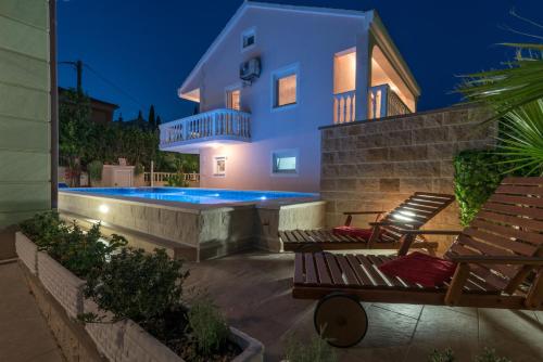 B&B Trogir - Vila Snjezana - Bed and Breakfast Trogir