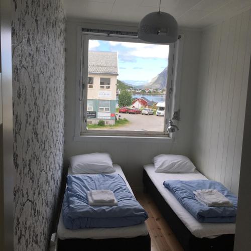 Lofoten Bed & Breakfast Reine - Rooms & Apartments in Reine (Nordland)