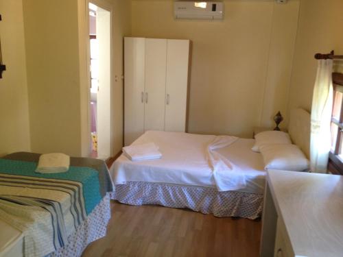 Triple Room image 4
