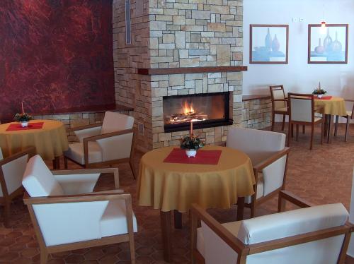 Hotel Vion - main image