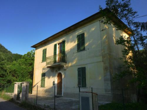 A House In Tuscany - Bagnone