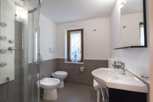 Residence Blue Pearl 2