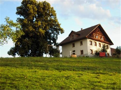 Bed and Breakfast Huobschür - Accommodation - Hellbühl