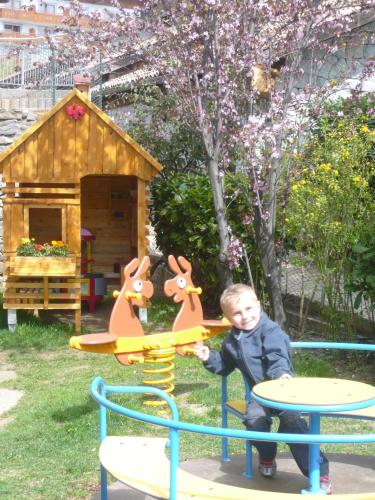 Hotel Zum Tiroler Adler – Tirol Village, MS