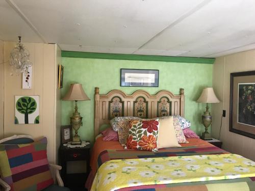 Klutina Kate's B&B - image 4