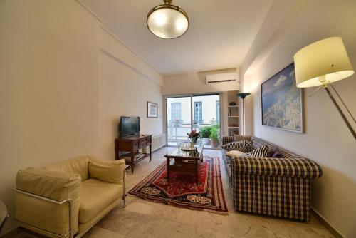 Architect Designer's Apartment in Kolonaki, Atény (fotografie 6)