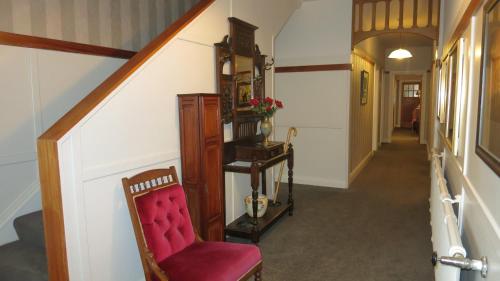 Queen Room with Garden View