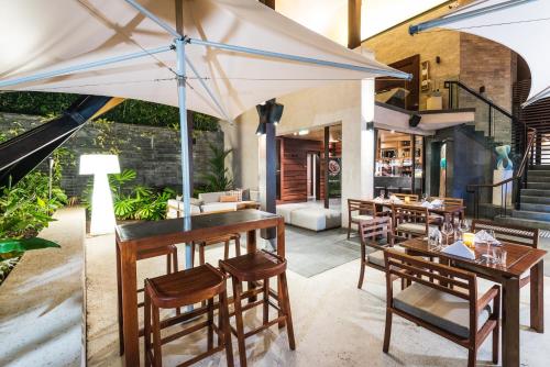 餐廳, 尼拉馬亞別墅和Spa酒店 (Niramaya Villas and Spa) in 波特道格拉斯南