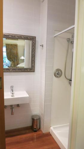 Superior King or Twin Room