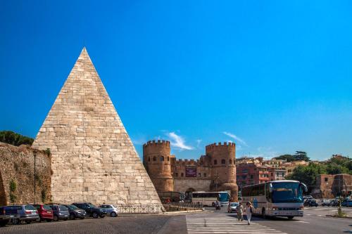 Crossroad Hotel - image 6