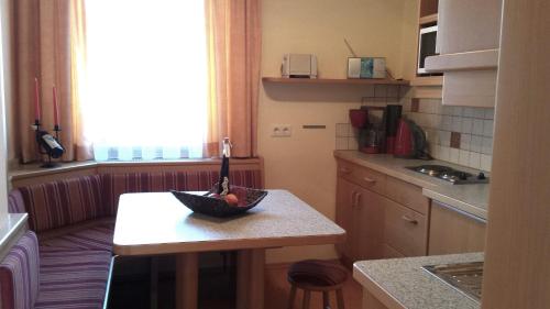 Kitchen, Appartements Fritz Sagmeister in Jenig