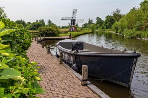  Private Island De Sayter in Warten