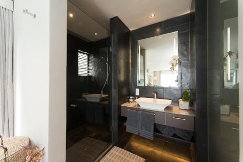 CB-ONE Luxury Stay Cape Town South Africa