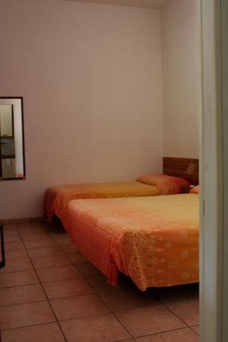 Agriturismo La Giannottola Room Type - Deluxe Triple Room