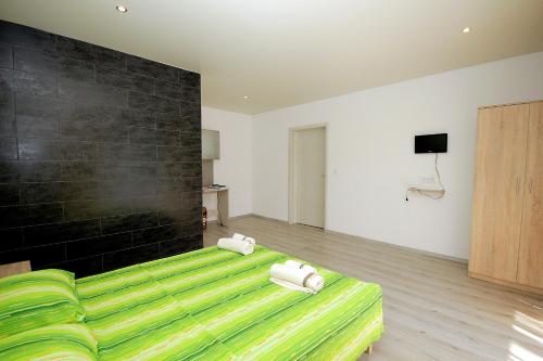 Apartments Victoria - main image