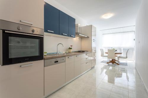 Apartment Lukic, Split (photo 5)