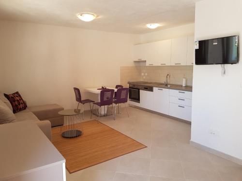  Apartment Lux Star in Milna