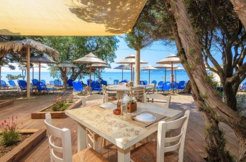 Tortuga Dafni Bay Villas on the beach - image 5