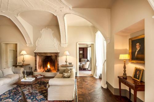 Koplietošanas atpūtas telpa ar TV, Relais di Tenuta Santa Caterina B&B in Grazano Badolio