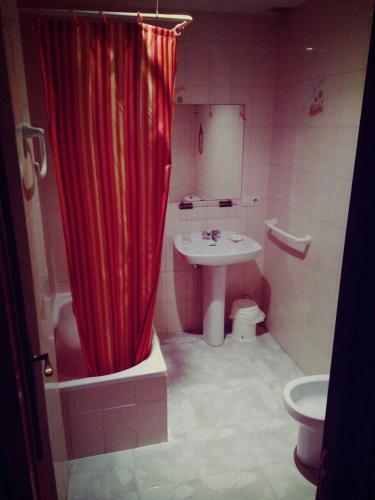 Hostal Monteclaro - image 14