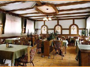 Restaurant, Hotel Gasthof Zur Krone in Beerfelden