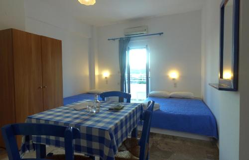 Helios Studios & Apartments - image 2