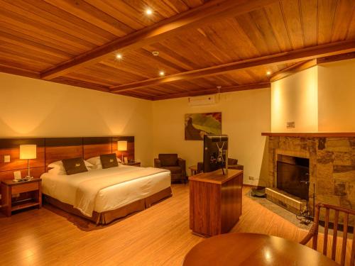Hotel Le Renard - Campos do Jordao - image 4
