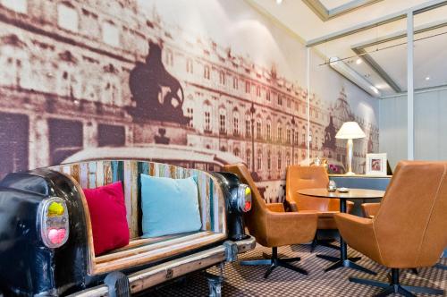 hotel photo