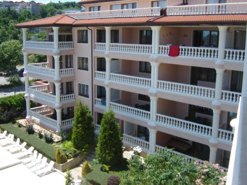المنظر الخارجي, Byala Palace Apartments in Byala
