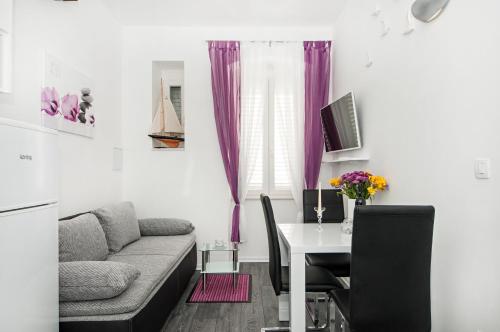 Apartments Mihaela, Split (photo 6)