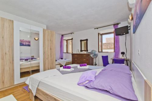 Rooms by the sea Hvar - 4023