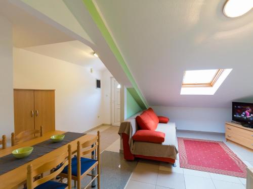 Apartments Ivanka - image 3