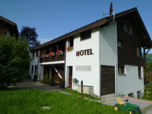 Hotel Bahnhof in Giswil, Schweiz