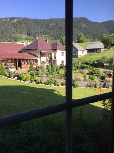 Skats, Apartments Huty in Huti