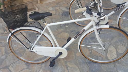  Enalio Rooms in Glífa