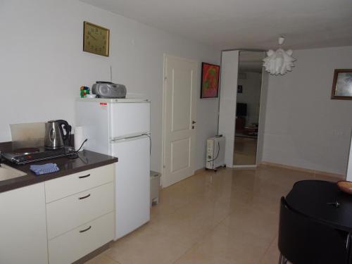 Magnificent studio in Zichron yaakov sea view and garden in Zichron Yaakov