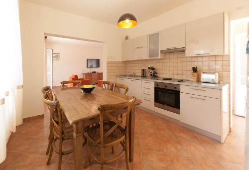 Kitchen, Olive Tree Villa in Podi