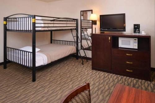 Americas Best Value Inn & Suites Atlantic