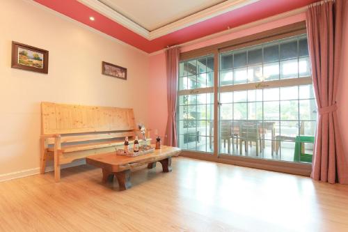 慶州 イエ ジェオン ペンションDeluxe One-Bedroom House with Mini Pool