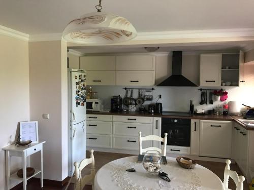 кухня, Guest House Balchik Hills in Балчік