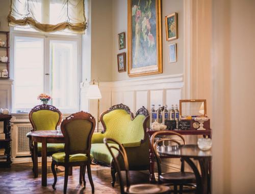 Henri Hotel Berlin Kurfürstendamm - image 2