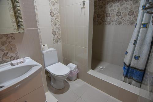 Astra Hotel - image 3
