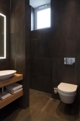 2L Hof van Holland apartments - image 10