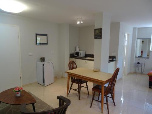 Magnificent studio in Zichron yaakov sea view and garden in Zichron Yaakov