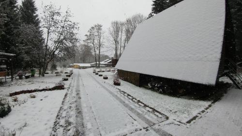 Wanderhütte Zum Bernhardsthal