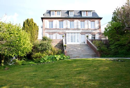 Castel De La Terrasse chambre d'hôte Valaine