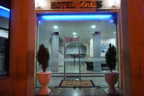 Entrance, Hotel Zelis in Asilah