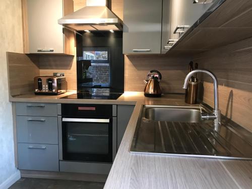 Albert's Rest - image 11