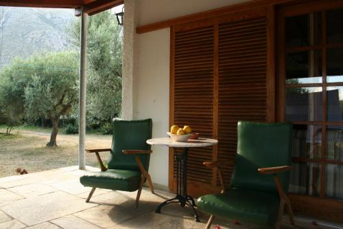 設施, Nafpaktos cottage by the sea for travelers and dreamers! in 安提里奧